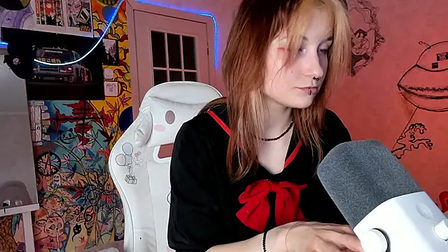 Snapshot of Sunny_Mouse_ chatting on February 2025 04:51:01 PM Sunny Mouse online show from February 2025 04:51:01 PM