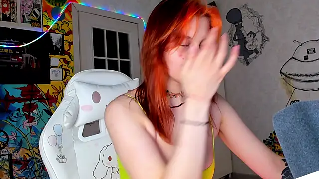 Snapshot of Sunny_Mouse_ chatting on March 2025 07:31:01 PM Sunny Mouse online show from March 2025 07:31:01 PM