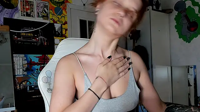 Snapshot of Sunny_Mouse_ chatting on September 2025 02:39:02 PM Sunny Mouse online show from September 2025 02:39:02 PM