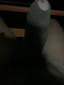 Yurt000 online show from January 2025 05:53:01 PM