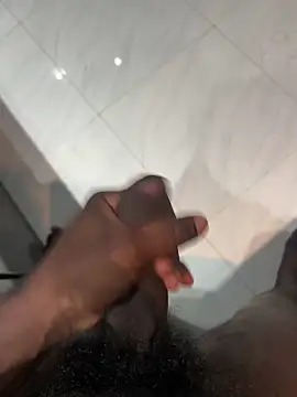 Yurt000 online show from December 2025 12:54:01 PM