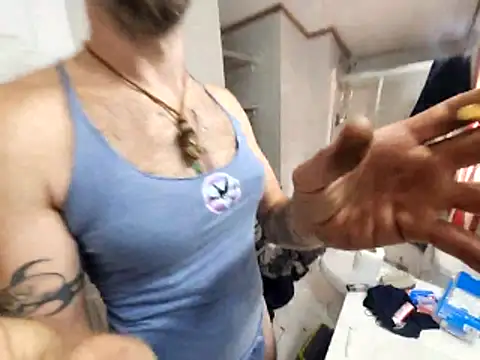 Bi curious86 online show from October 2025 05:35:02 PM