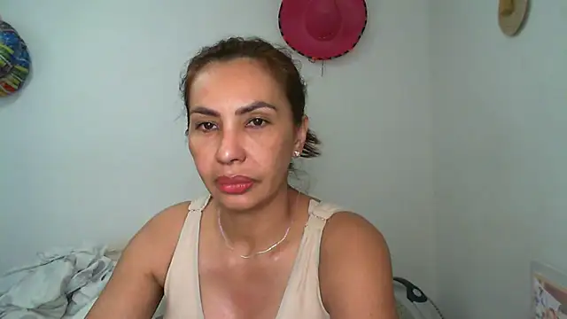 Snapshot of salome__milf chatting on February 2026 12:18:02 AM salome milf online show from February 2026 12:18:02 AM