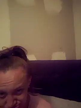 Snapshot of moodynympho chatting on February 2026 12:36:01 PM moodynympho online show from February 2026 12:36:01 PM