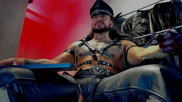 billyMayer  online show from January 2025 05:08:01 PM