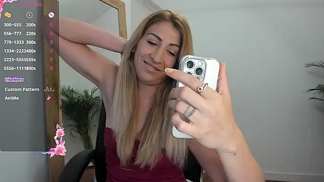 Snapshot of sofiah_ chatting on February 2025 05:23:02 AM sofiah online show from February 2025 05:23:02 AM