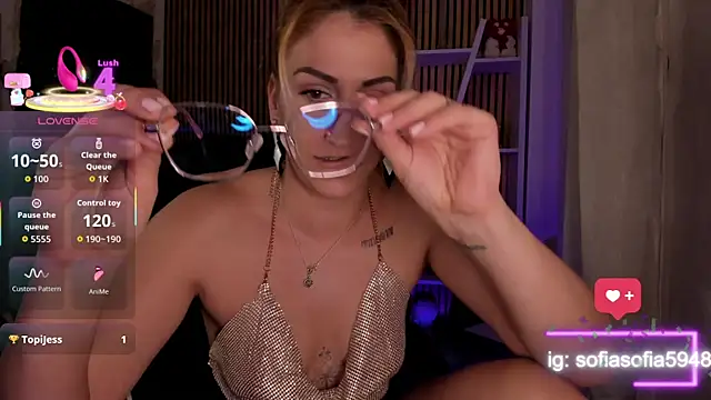 Snapshot of sofiah_ chatting on February 2026 05:52:01 PM sofiah online show from February 2026 05:52:01 PM