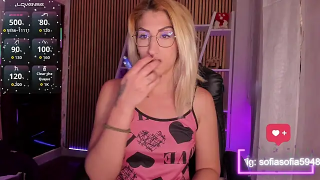 Snapshot of sofiah_ chatting on April 2026 08:00:02 AM sofiah online show from April 2026 08:00:02 AM