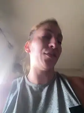 Snapshot of sofiah_ chatting on April 2026 09:25:02 AM sofiah online show from April 2026 09:25:02 AM