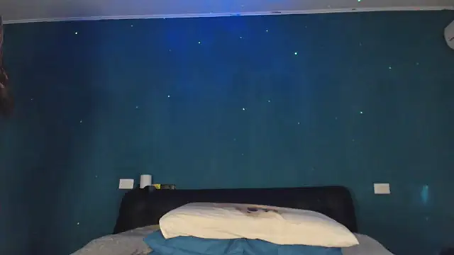 Karendolly  8 online show from July 2026 03:51:02 PM