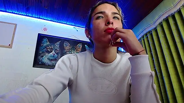 Snapshot of Niky_777 chatting on December 2024 04:16:02 AM Niky 777 online show from December 2024 04:16:02 AM