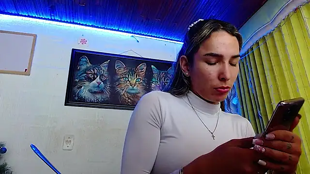 Snapshot of Niky_777 chatting on January 2025 07:29:01 PM Niky 777 online show from January 2025 07:29:01 PM