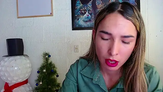 Snapshot of Niky_777 chatting on January 2025 06:30:01 PM Niky 777 online show from January 2025 06:30:01 PM