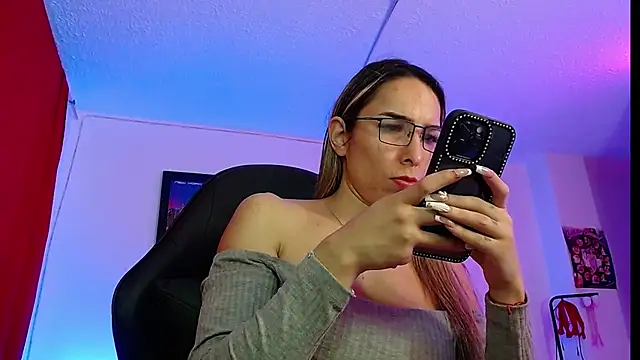 Snapshot of Niky_777 chatting on October 2025 01:50:02 AM Niky 777 online show from October 2025 01:50:02 AM