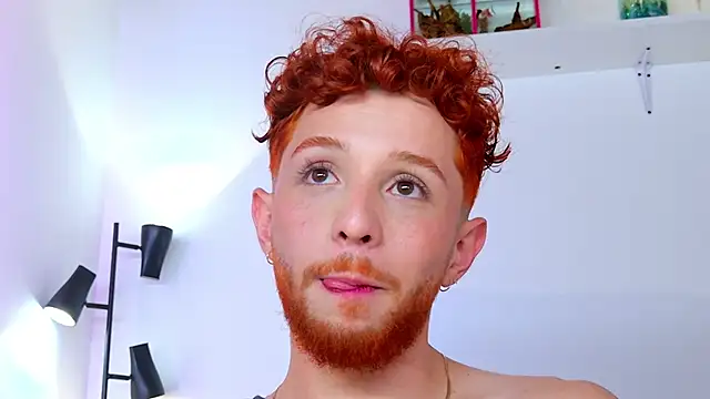 Snapshot of Juan_Castano chatting on March 2026 09:10:02 PM Juan Castano online show from March 2026 09:10:02 PM