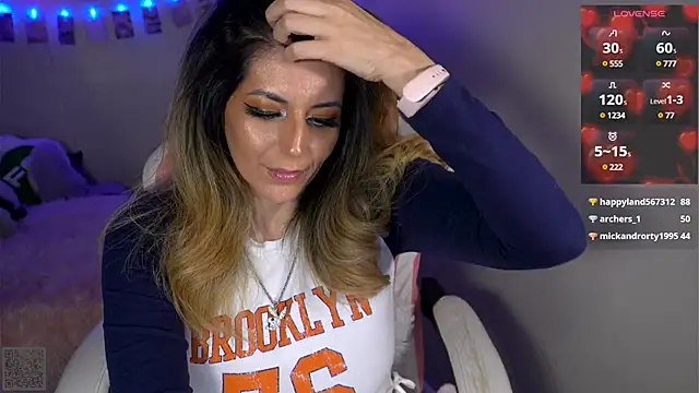 Snapshot of K4Li3Rxyzz chatting on February 2025 11:42:02 AM K4Li3Rxyzz online show from February 2025 11:42:02 AM