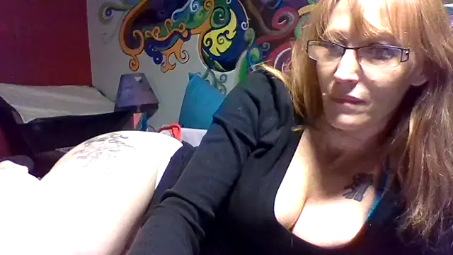 4EyedSluttyGinger online show from January 2025 07:52:01 AM