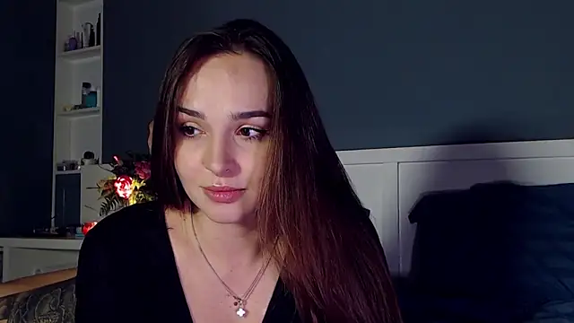 Snapshot of MeIisaLove chatting on December 2024 01:49:01 PM MeIisaLove online show from December 2024 01:49:01 PM