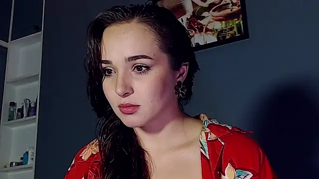 Snapshot of MeIisaLove chatting on December 2024 06:59:01 PM MeIisaLove online show from December 2024 06:59:01 PM