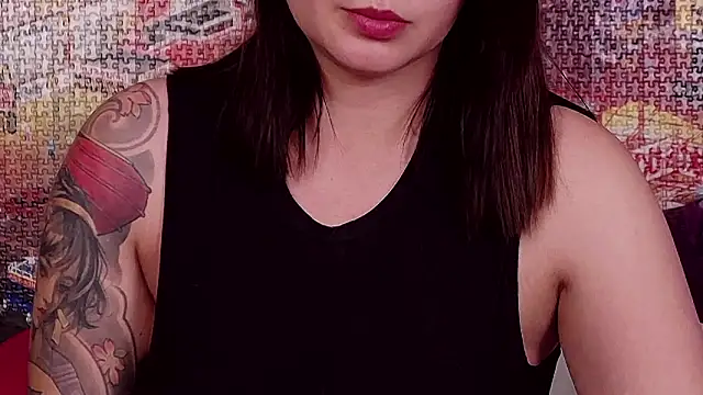 MeIisaLove online show from May 2026 07:59:02 PM