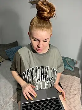 Snapshot of alexababy chatting on October 2025 06:36:01 AM alexababy online show from October 2025 06:36:01 AM