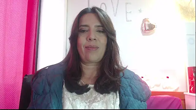 Snapshot of Victoria_meester chatting on March 2025 08:50:02 PM Victoria meester online show from March 2025 08:50:02 PM