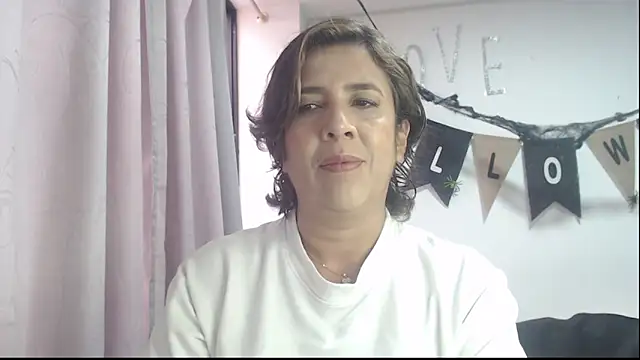Victoria meester online show from October 2025 02:27:02 PM