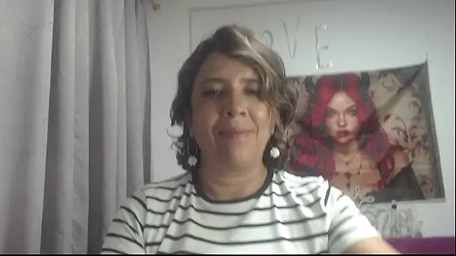 Snapshot of Victoria_meester chatting on November 2025 09:36:01 PM Victoria meester online show from November 2025 09:36:01 PM