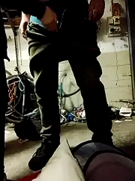 Snapshot of Passivello9 chatting on December 2025 03:14:02 AM Passivello9 online show from December 2025 03:14:02 AM