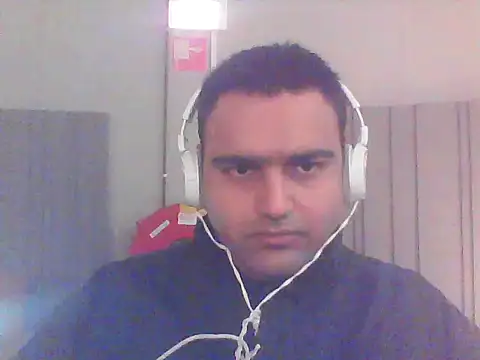 JohnBond009 online show from January 2025 05:55:02 PM