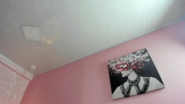 Snapshot of dolly_zoe chatting on December 2025 11:47:02 PM dolly zoe online show from December 2025 11:47:02 PM