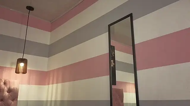 dolly zoe online show from January 2026 05:26:01 PM