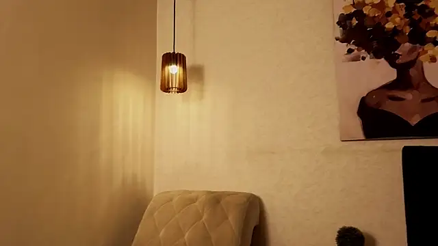 dolly zoe online show from March 2026 05:45:02 AM