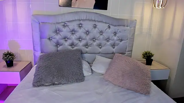 ayshel   online show from January 2025 07:50:01 AM