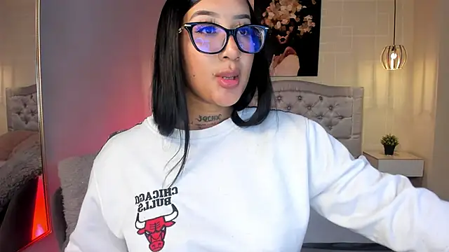 ayshel   online show from February 2025 04:27:01 AM