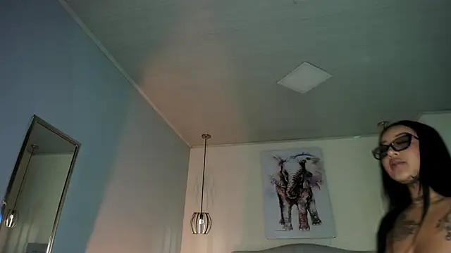 ayshel   online show from October 2025 04:56:02 AM