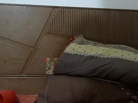 shekira99 online show from September 2025 07:14:01 PM