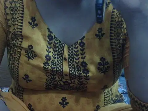 shekira99 online show from March 2026 06:25:01 AM