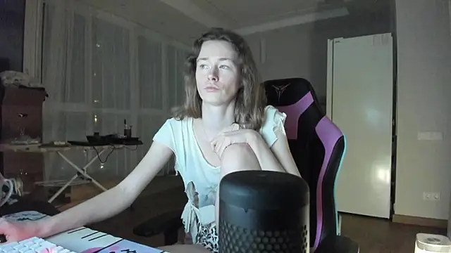 ooksiiii online show from May 2026 11:45:02 PM