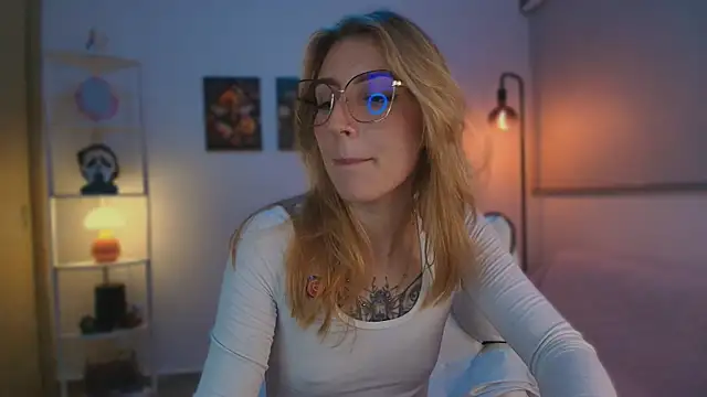 Dakotaa  online show from October 2025 04:51:02 AM