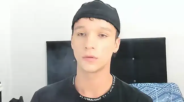 angelcortes online show from January 2025 11:49:01 AM