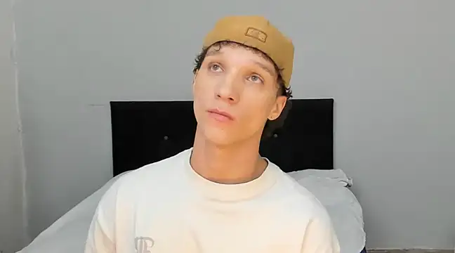 angelcortes online show from March 2025 03:57:02 PM