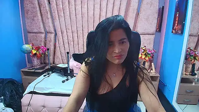 Snapshot of HornySkinny26 chatting on November 2025 04:59:02 AM HornySkinny26 online show from November 2025 04:59:02 AM