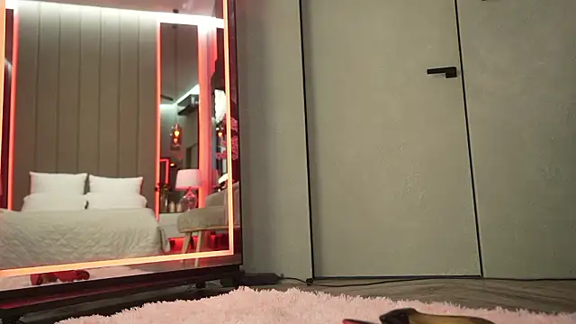 Arte Adelle online show from March 2026 12:49:01 PM