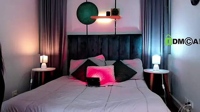 CoralineRicce  online show from November 2025 09:59:01 PM