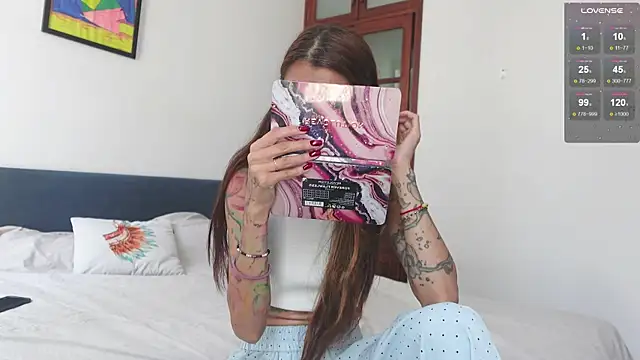 vinkitinkii online show from April 2026 04:04:02 AM