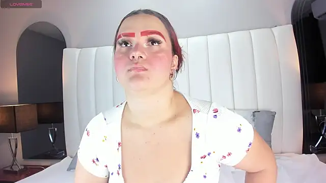 Snapshot of MelanieKlaus chatting on February 2025 04:06:01 AM MelanieKlaus online show from February 2025 04:06:01 AM