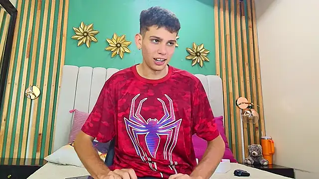 Snapshot of Jasson_smit chatting on February 2025 03:50:01 PM Jasson smit online show from February 2025 03:50:01 PM