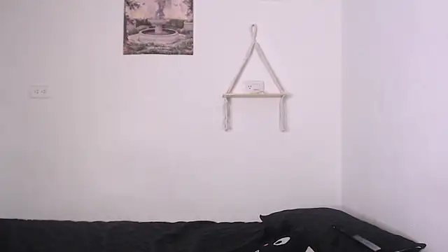 Snapshot of yungelitamor_ chatting on January 2025 04:48:02 AM yungelitamor online show from January 2025 04:48:02 AM