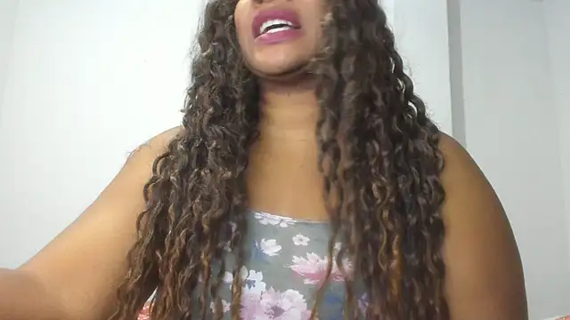 Snapshot of Camila_sandoval_01 chatting on March 2025 04:02:02 AM Camila sandoval 01 online show from March 2025 04:02:02 AM